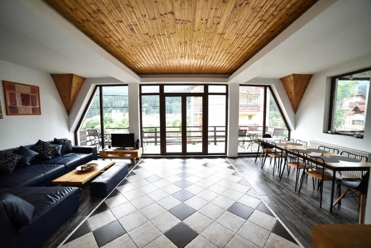 Vila Florilor Buşteni Esterno foto