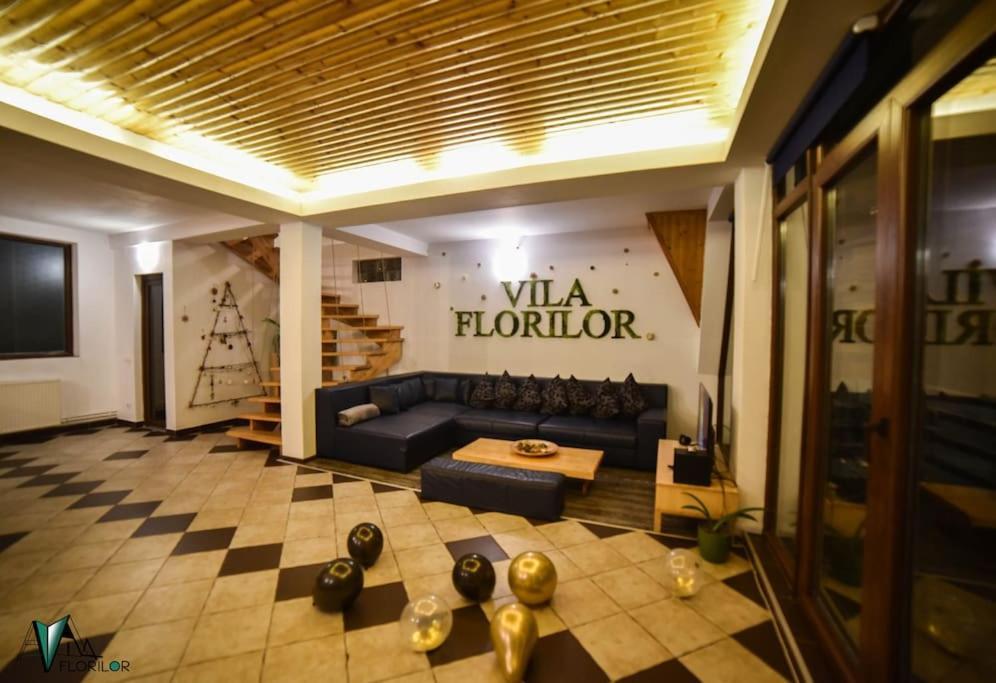 Vila Florilor Buşteni Esterno foto