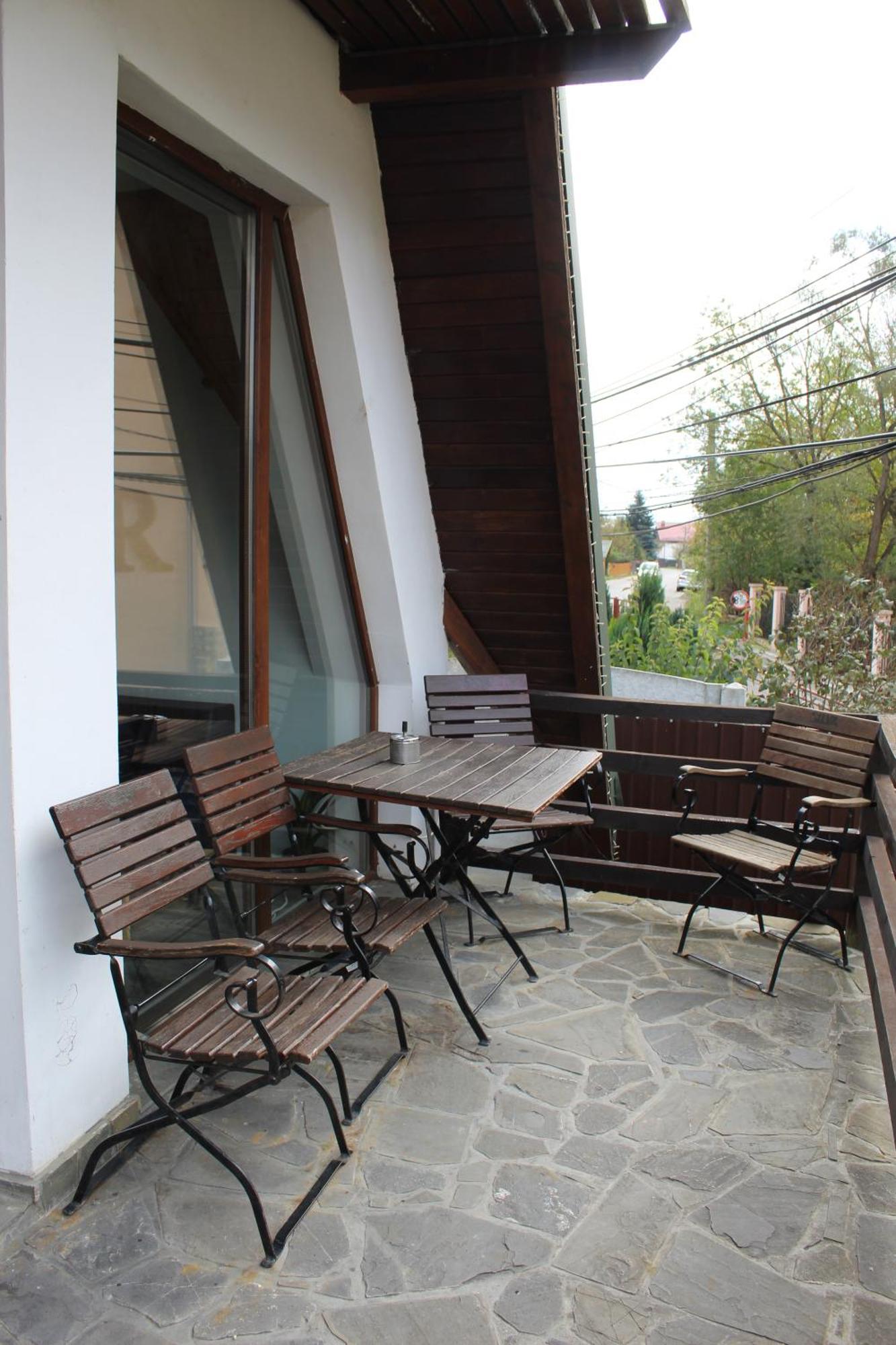 Vila Florilor Buşteni Esterno foto